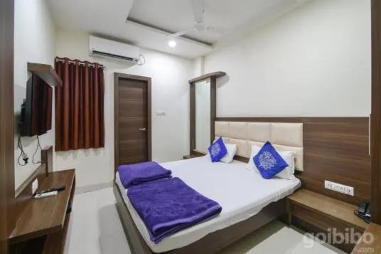 Hotel Amar Palace Ujjain Eksteriør bilde